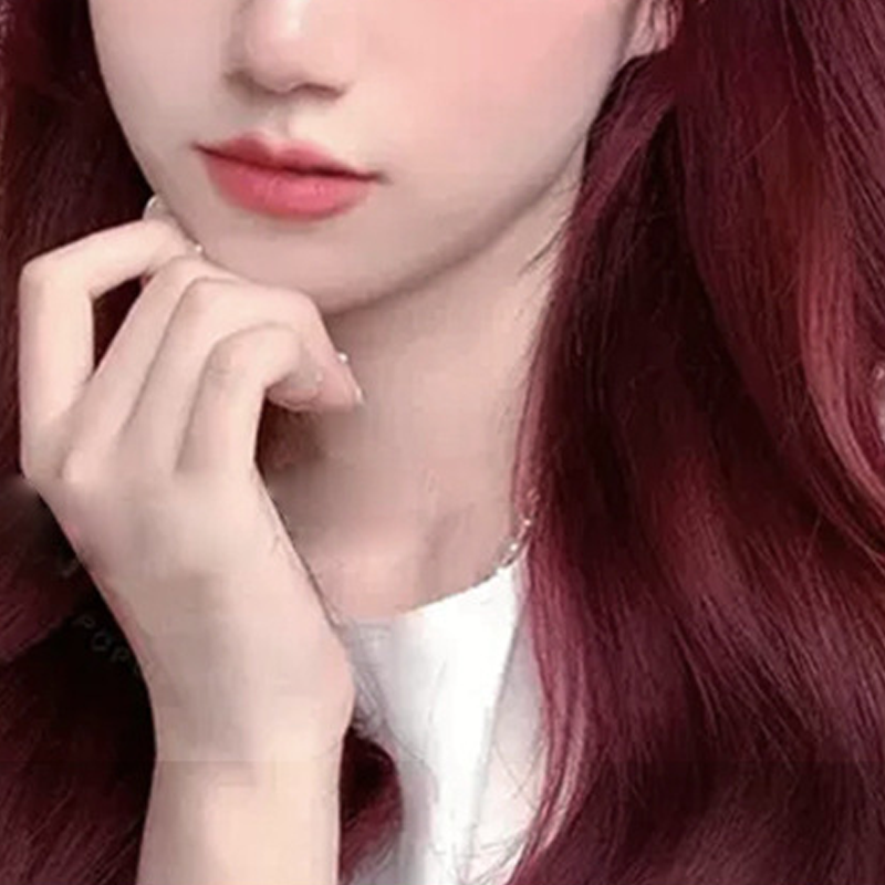 Teinture capillaire naturelle à base de plantes application rapide